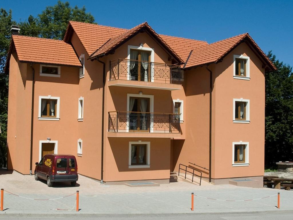 Apartments Manjan Krasno Polje Esterno foto