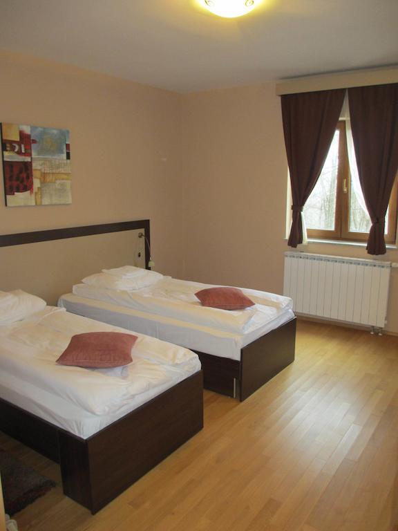 Apartments Manjan Krasno Polje Camera foto