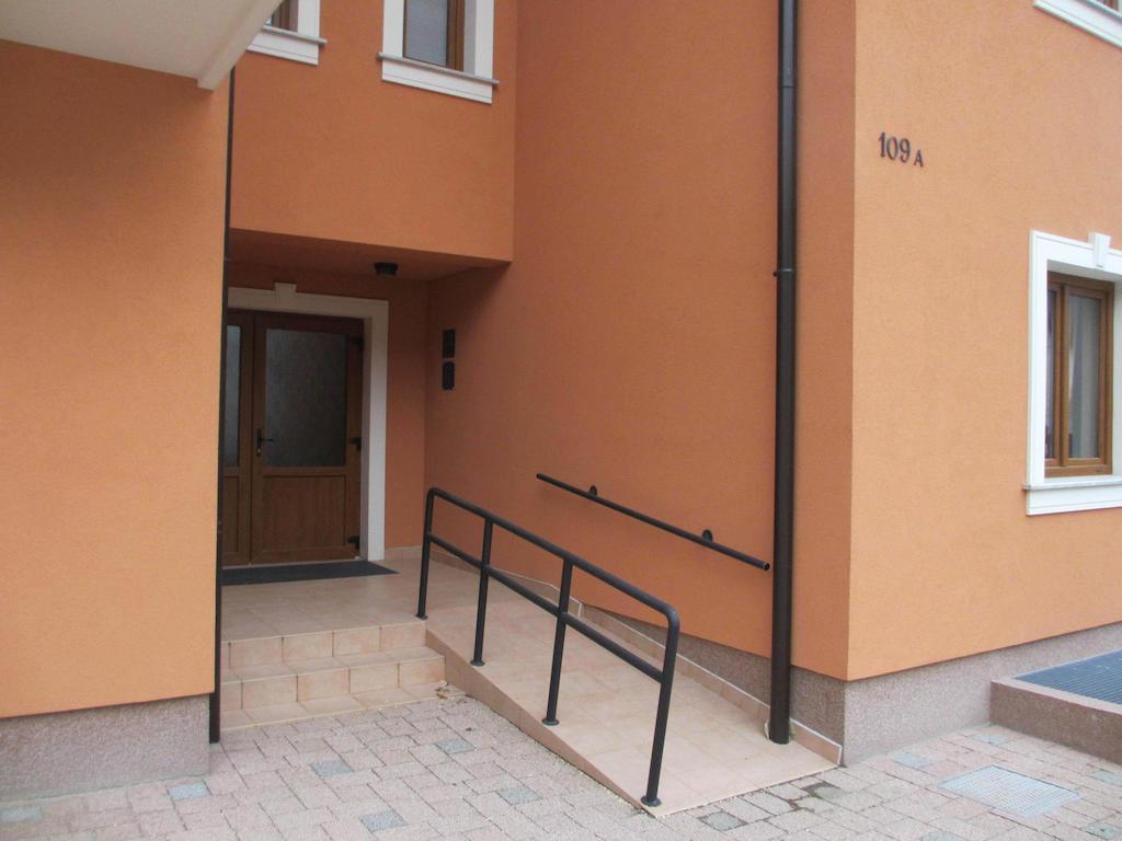 Apartments Manjan Krasno Polje Esterno foto